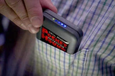 BVS PocketHound cell phone detector